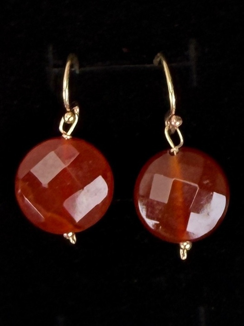 Pretty simple, goldtone, rust red accent costume pierced earrings